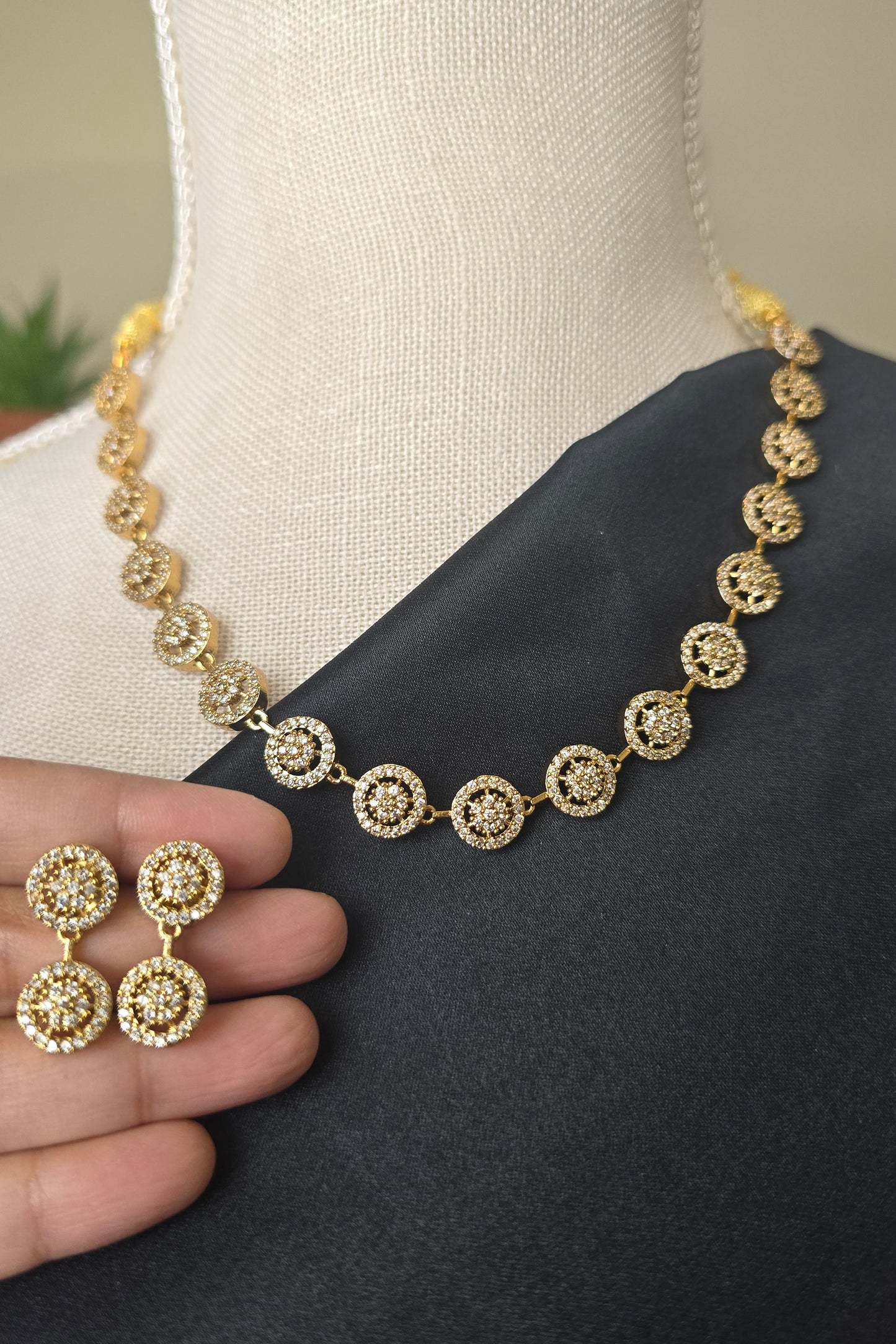 INDIAN Classic AD White stone necklace set with matching earrings Gold finish